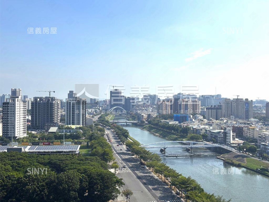 觀雲Ⅲ高樓層２房平車房屋室內格局與周邊環境