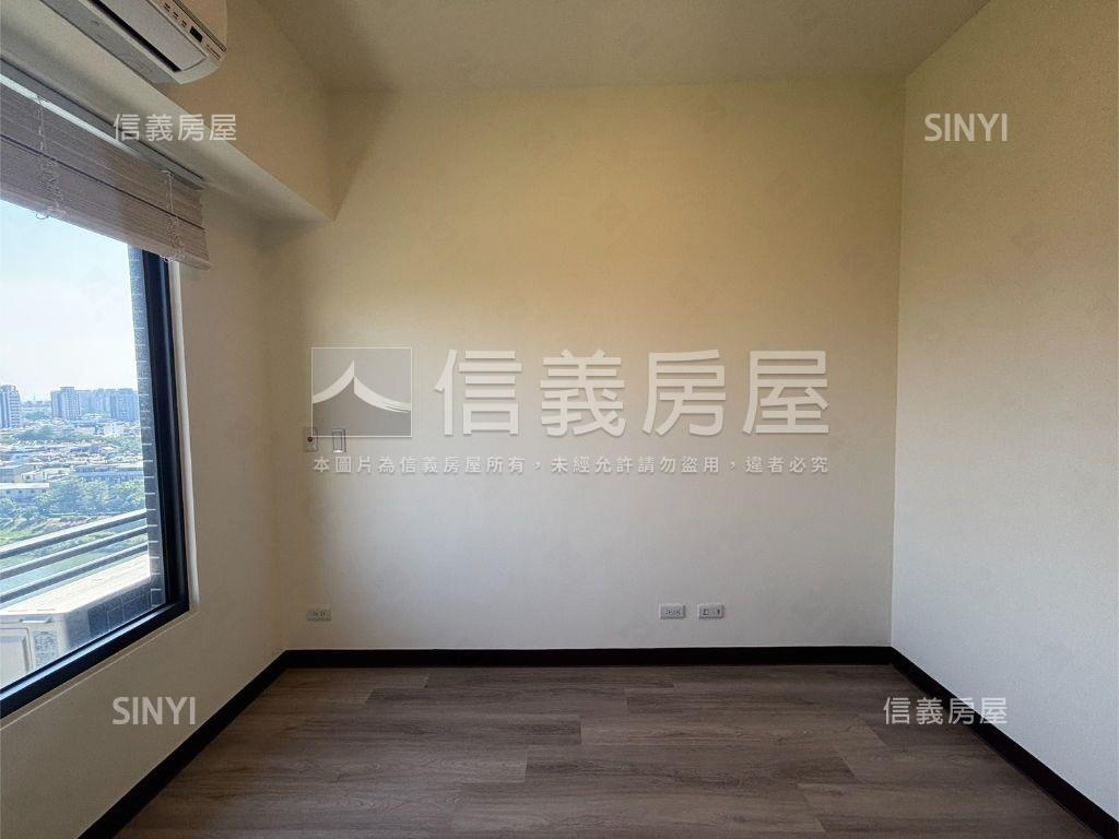 觀雲Ⅲ高樓層２房平車房屋室內格局與周邊環境