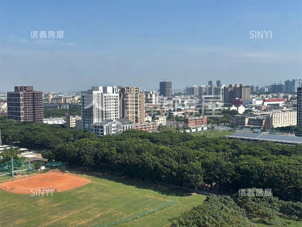 觀雲Ⅲ高樓層２房平車房屋室內格局與周邊環境