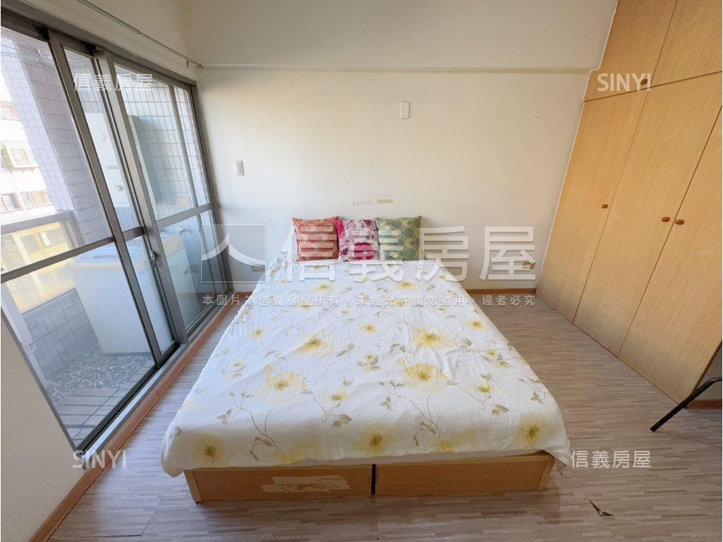 西屯採光一房附車位房屋室內格局與周邊環境