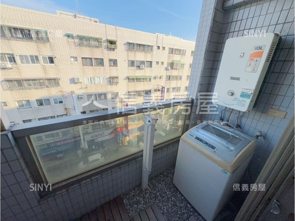 西屯採光一房附車位房屋室內格局與周邊環境