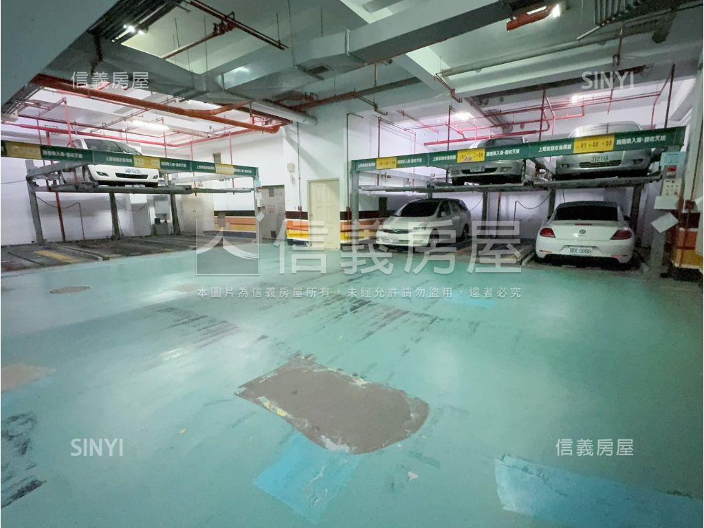 西屯採光一房附車位房屋室內格局與周邊環境