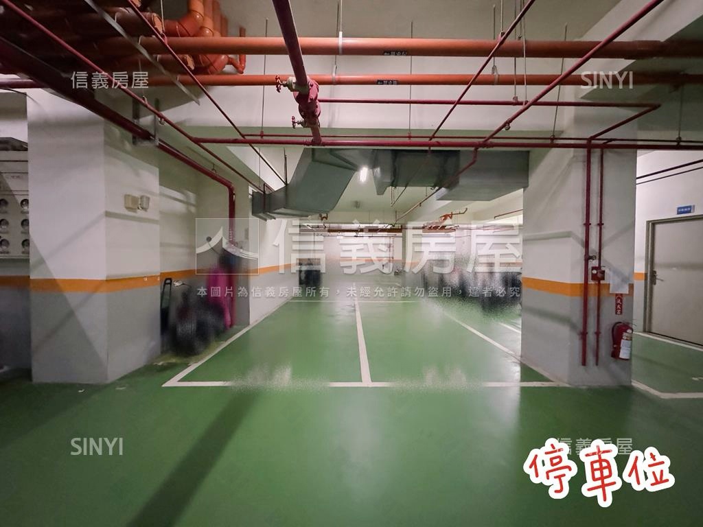 【左營世運】四房平車美邸房屋室內格局與周邊環境