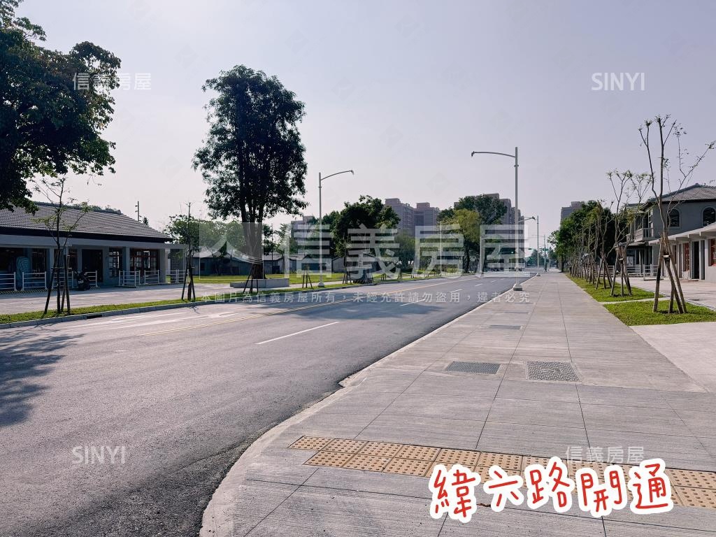 【左營世運】四房平車美邸房屋室內格局與周邊環境