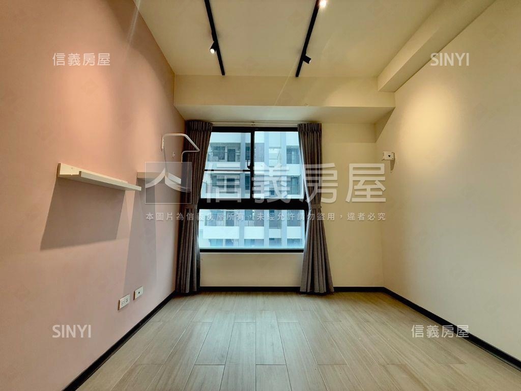 【皇龍天慕】絕美三房平車房屋室內格局與周邊環境