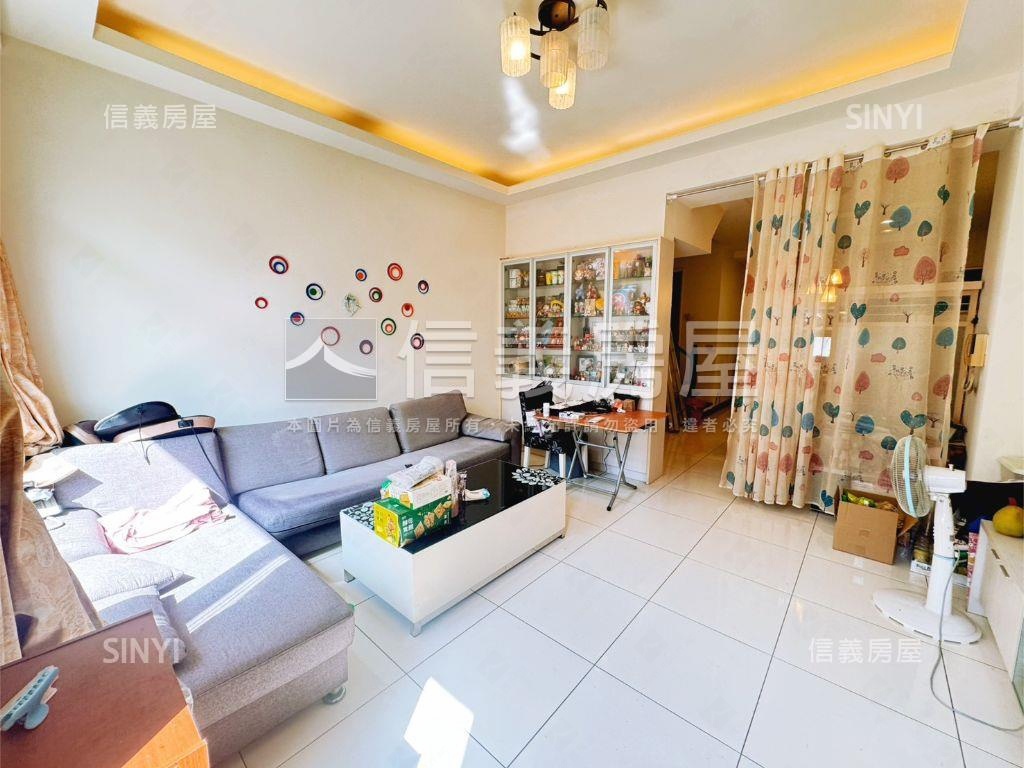 震後臨路透天屋主誠意處理房屋室內格局與周邊環境