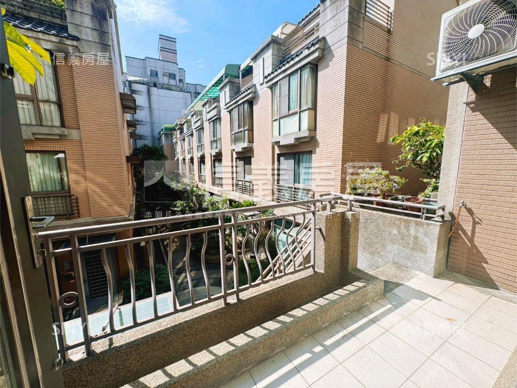 震後臨路透天屋主誠意處理房屋室內格局與周邊環境