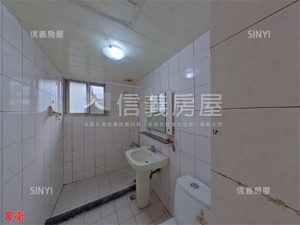 【輔大名廈】稀有四房車位房屋室內格局與周邊環境