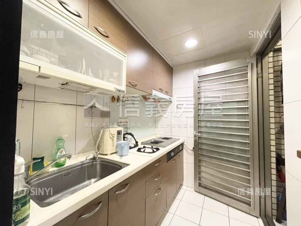 夢享國吉品美屋加車位房屋室內格局與周邊環境