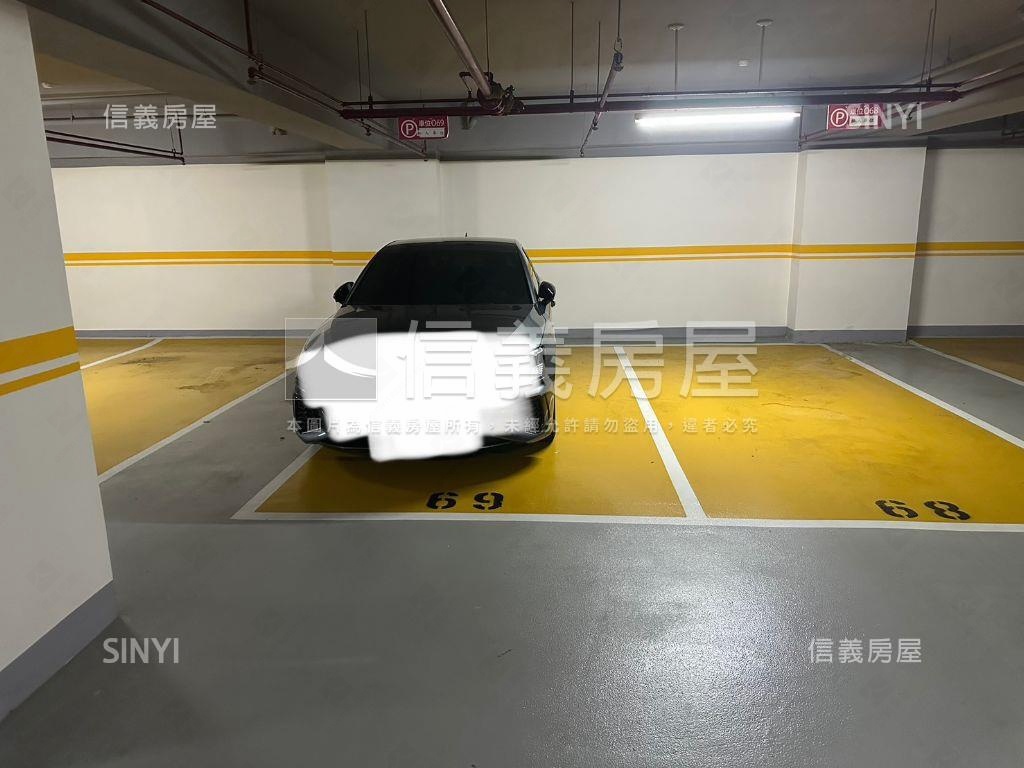專任容邑ＰＡＲＫ大空間房屋室內格局與周邊環境