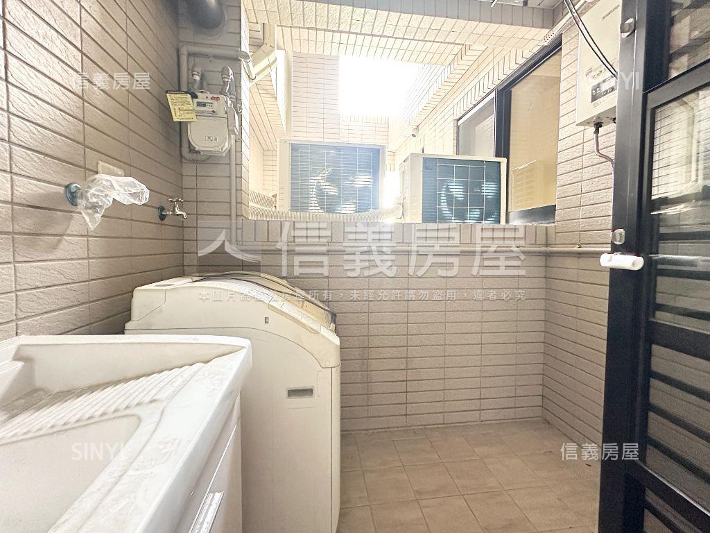 菁科２兩房朝南雙車位房屋室內格局與周邊環境