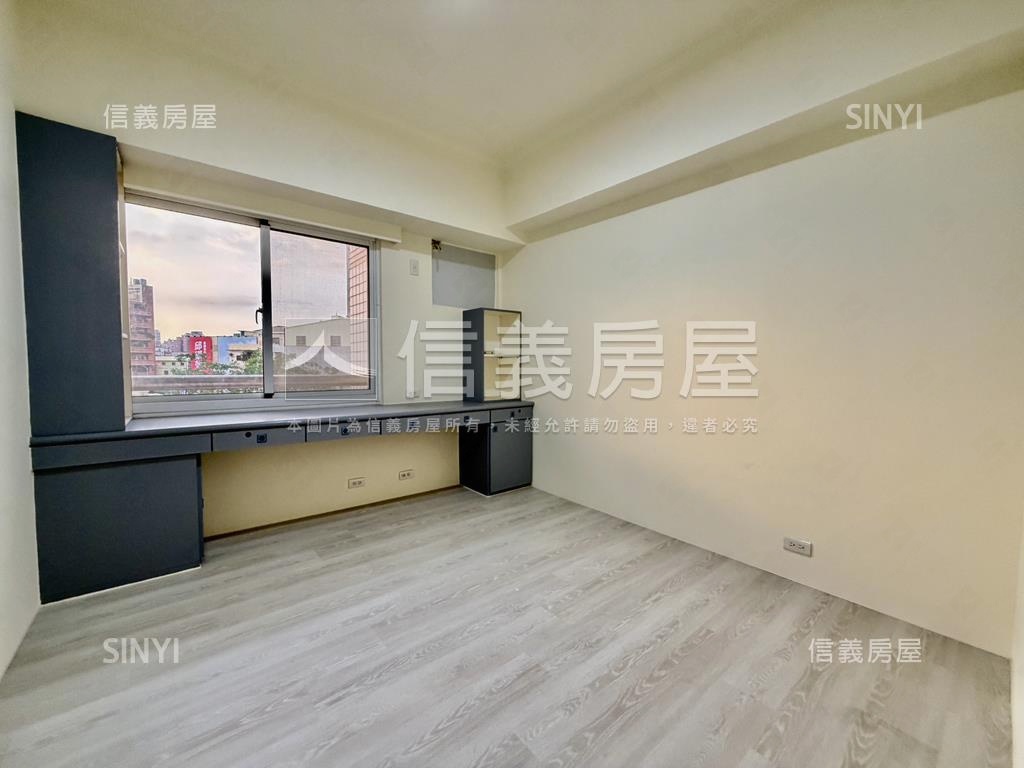 建工商圈採光大三房雙車位房屋室內格局與周邊環境