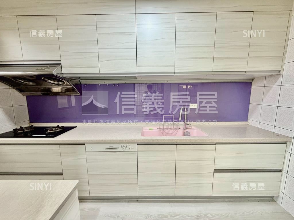 建工商圈採光大三房雙車位房屋室內格局與周邊環境