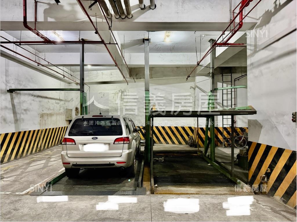 建工商圈採光大三房雙車位房屋室內格局與周邊環境
