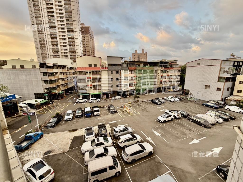 建工商圈採光大三房雙車位房屋室內格局與周邊環境