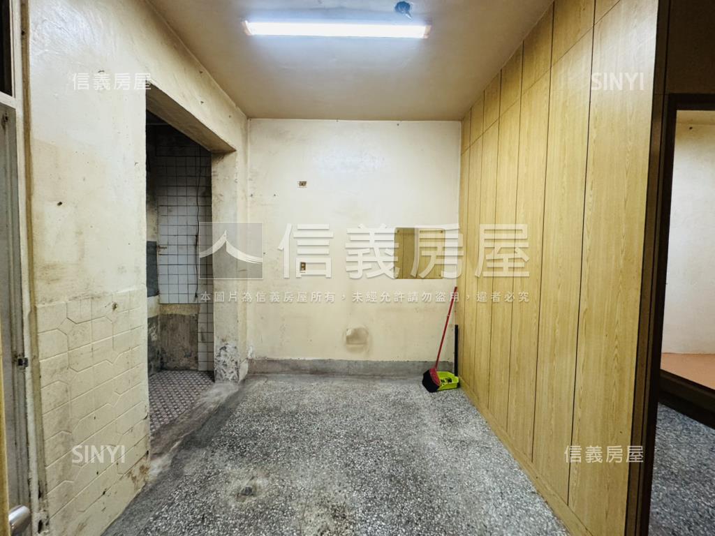 【明志路】低總價兩房房屋室內格局與周邊環境