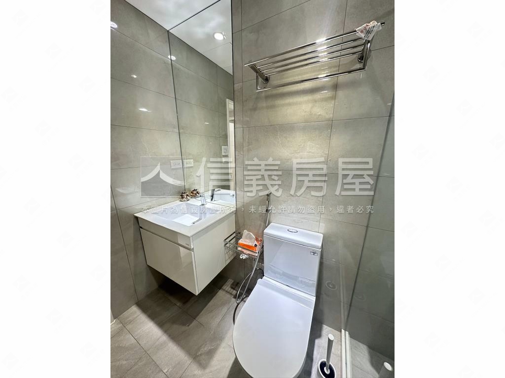 和平實小美妝二房房屋室內格局與周邊環境