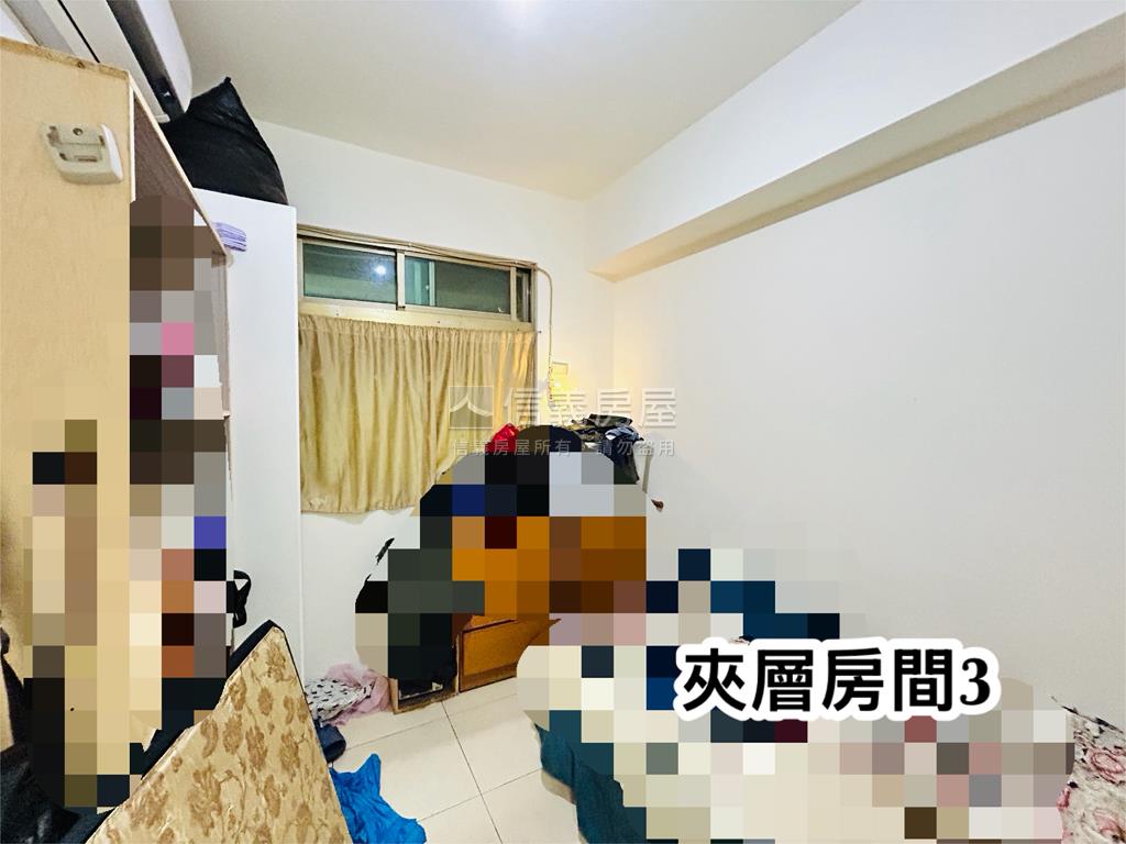 公園旁。面寬店辦房屋室內格局與周邊環境
