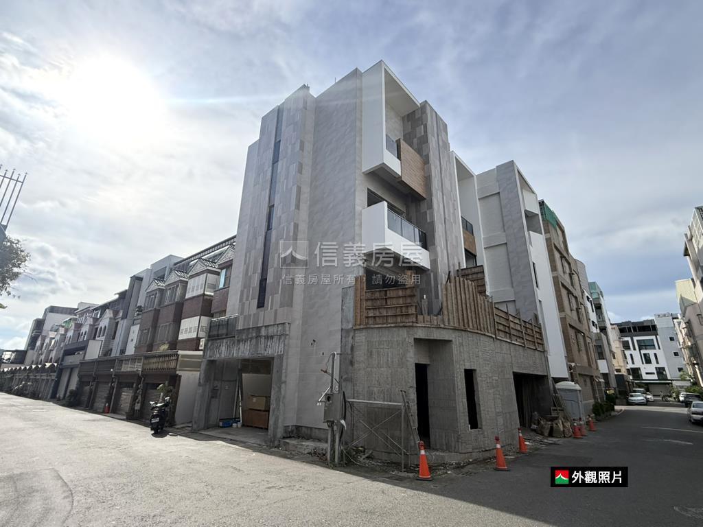 永華路全新雙車墅Ａ房屋室內格局與周邊環境