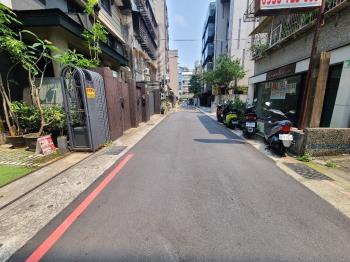 天母靜巷附車位