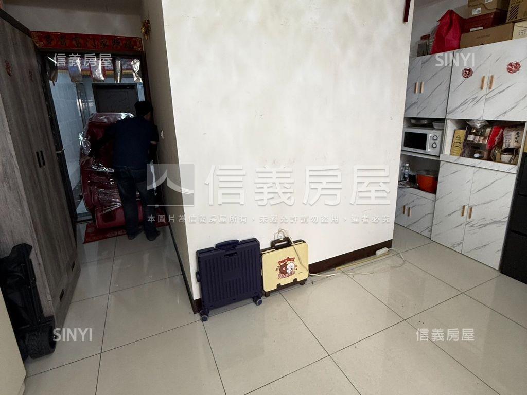 平鎮稀有低總價電梯景觀宅房屋室內格局與周邊環境