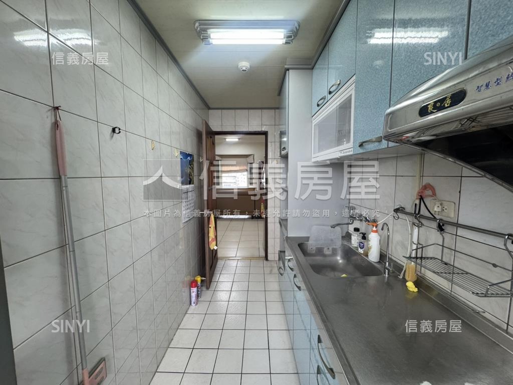 龍邦稀有三房平車房屋室內格局與周邊環境