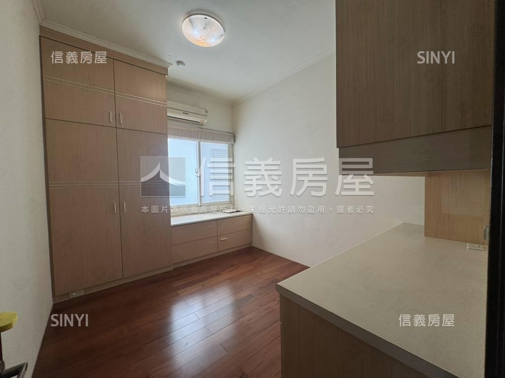 龍邦稀有三房平車房屋室內格局與周邊環境