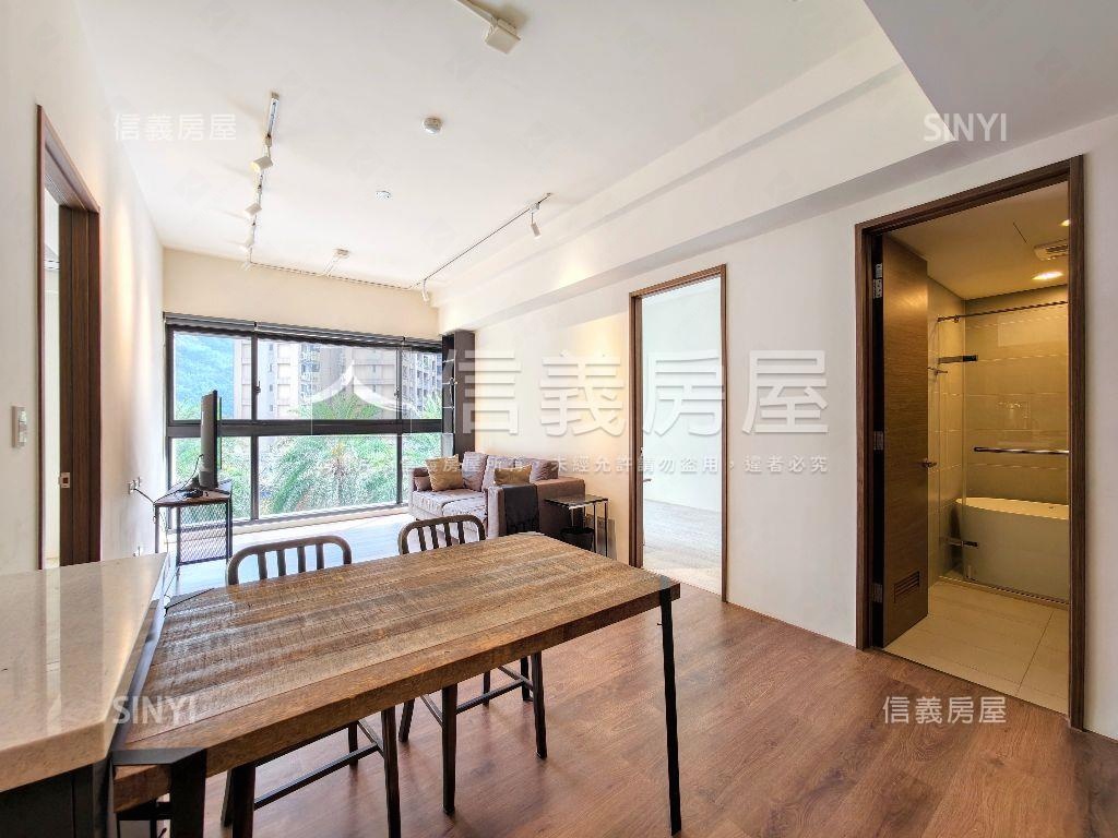 國美典藏樹景３房車位房屋室內格局與周邊環境