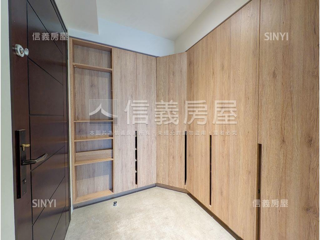 國美典藏樹景３房車位房屋室內格局與周邊環境