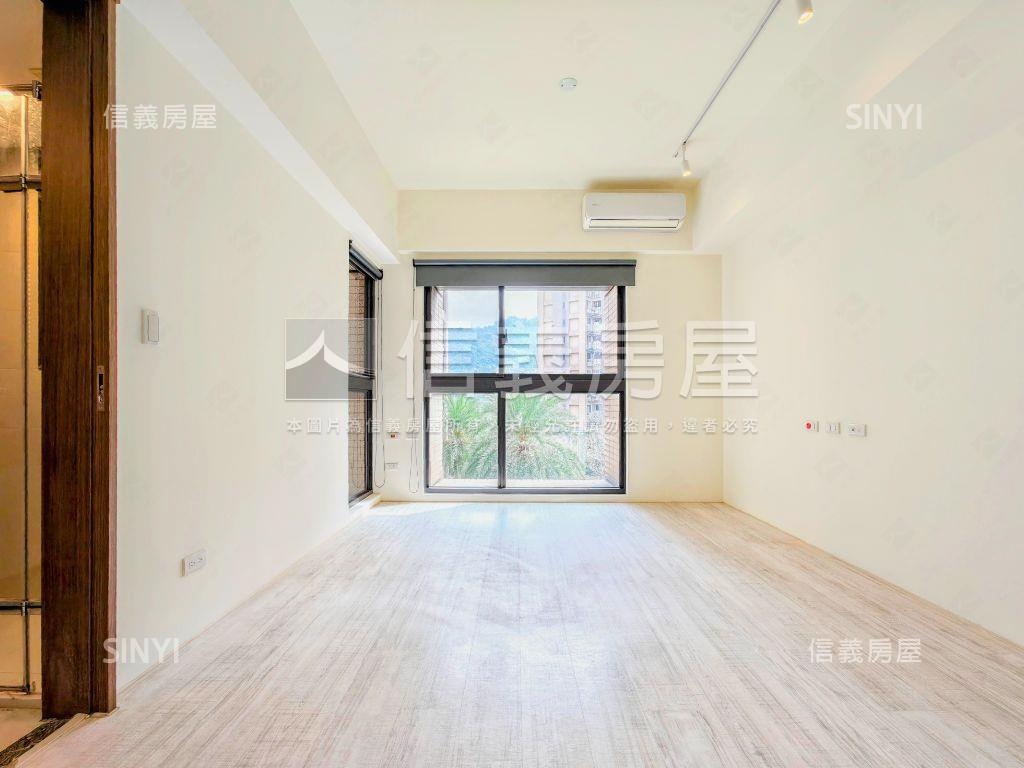 國美典藏樹景３房車位房屋室內格局與周邊環境