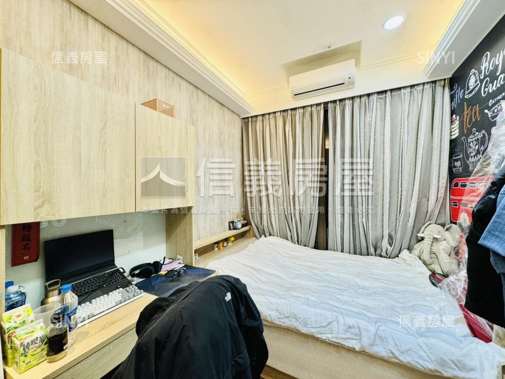 雲極３房車位房屋室內格局與周邊環境