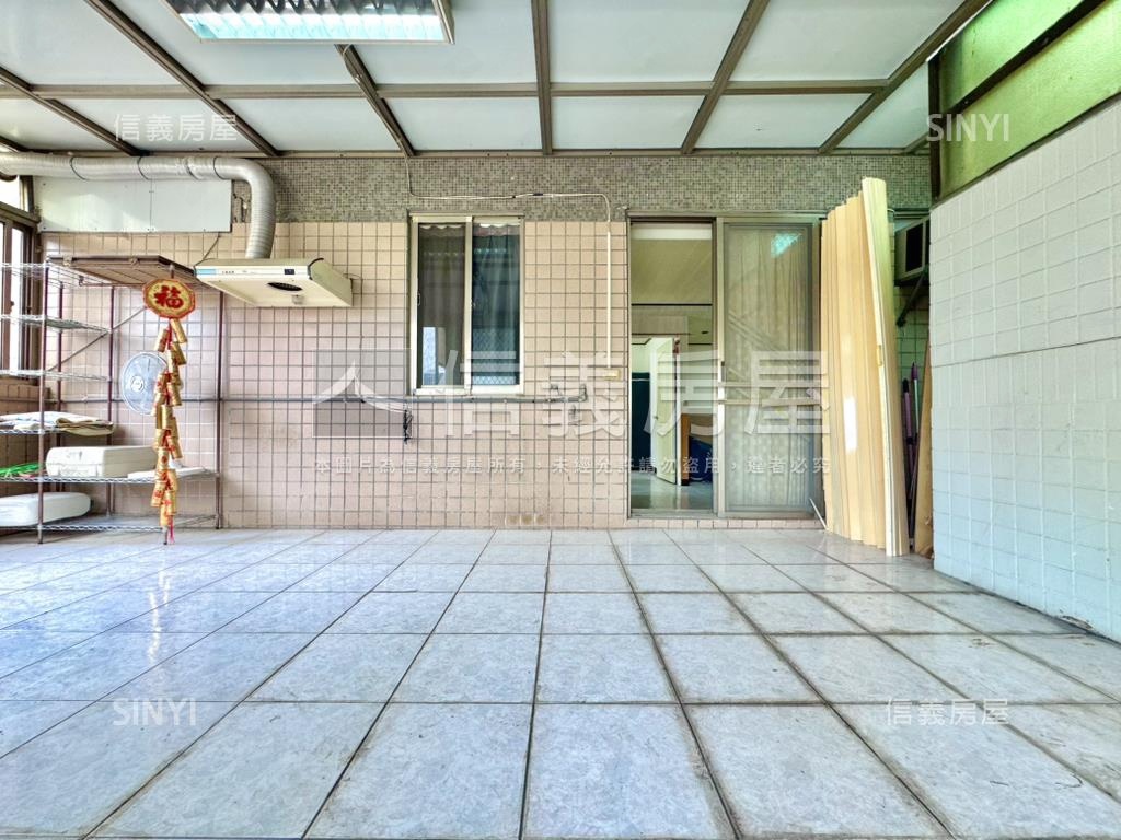 近捷運站低總價兩房房屋室內格局與周邊環境