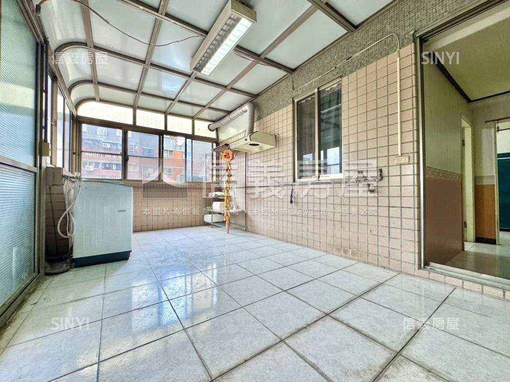 近捷運站低總價兩房房屋室內格局與周邊環境