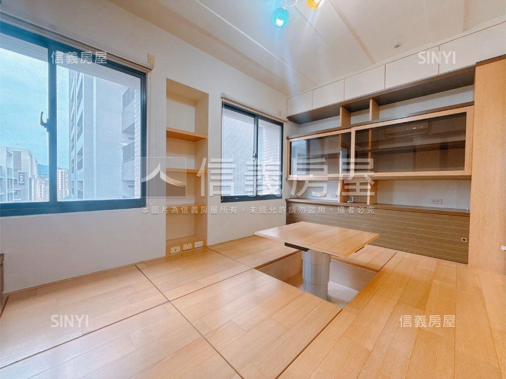 十期美視野附雙車位房屋室內格局與周邊環境