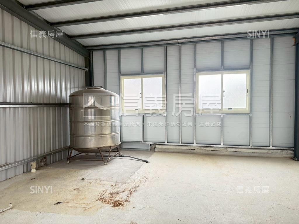 楊梅高中大露台美妝透天房屋室內格局與周邊環境