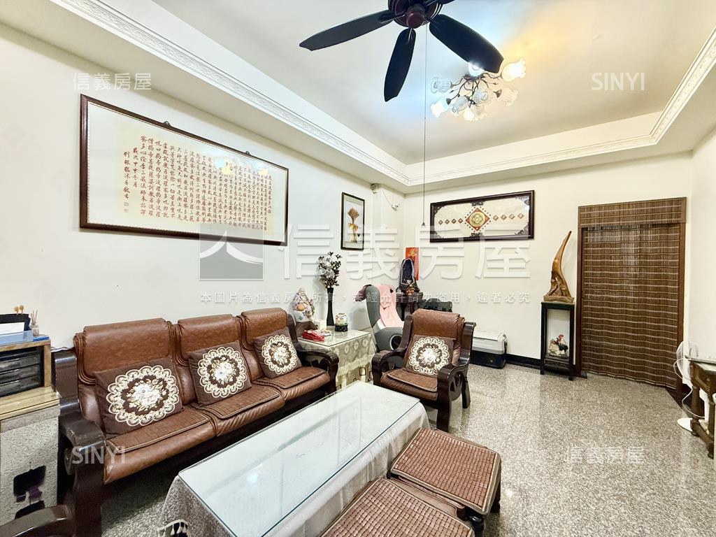 鳥語花香正路大坪車庫美透房屋室內格局與周邊環境