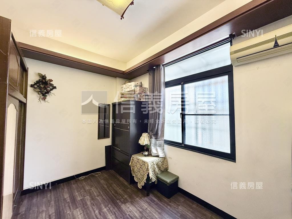 鳥語花香正路大坪車庫美透房屋室內格局與周邊環境