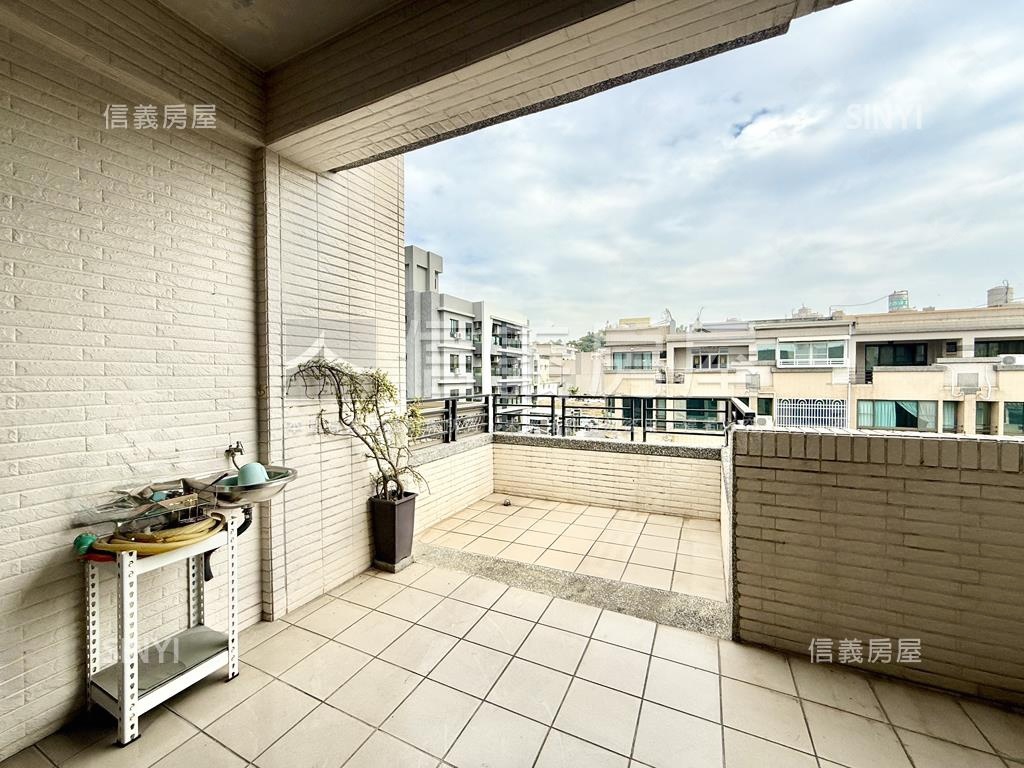 鳥語花香正路大坪車庫美透房屋室內格局與周邊環境