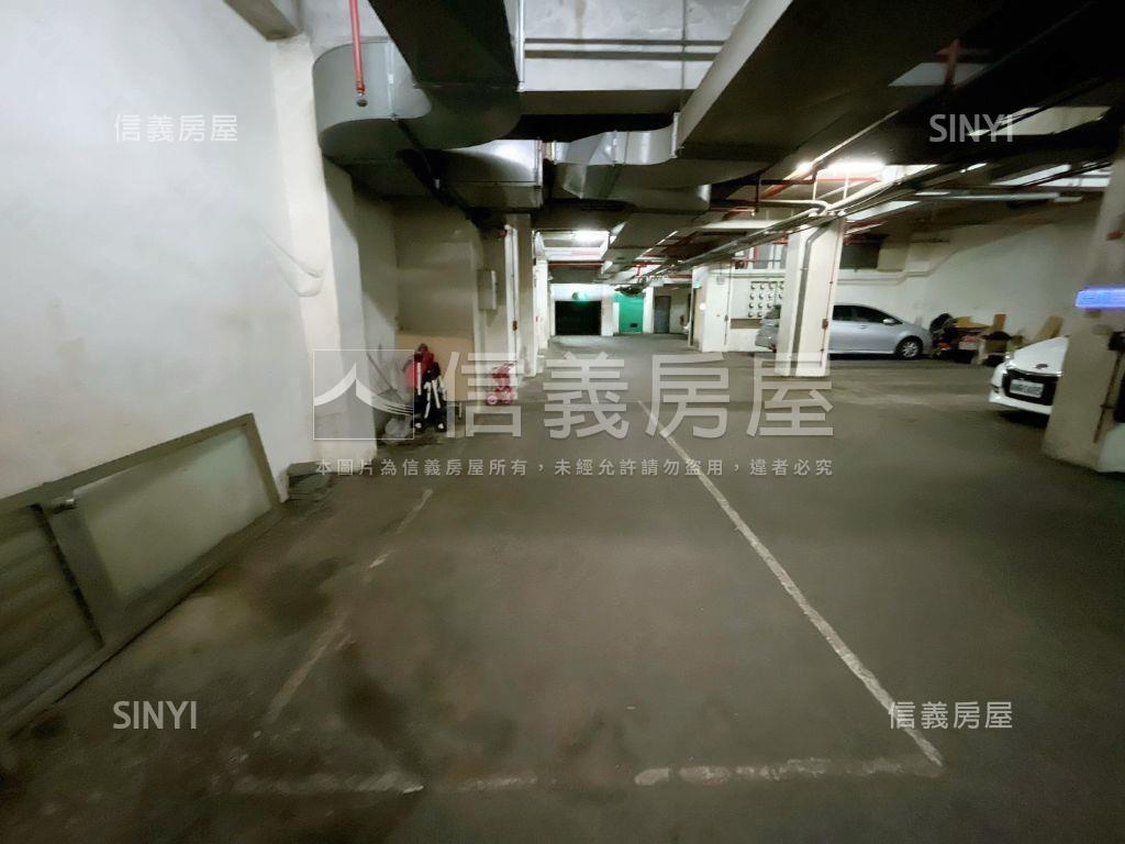 推薦！裝潢美三房平車房屋室內格局與周邊環境