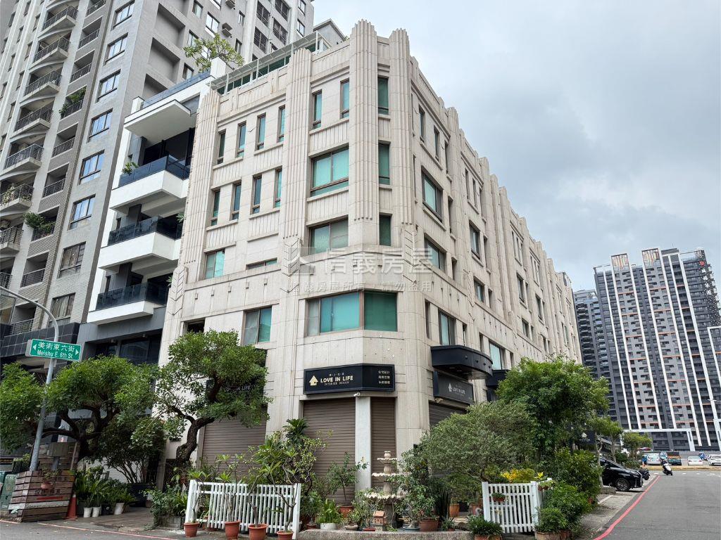 美術館三角窗電梯透店房屋室內格局與周邊環境
