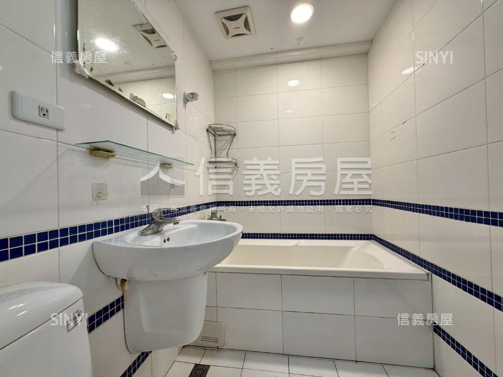 太子河景次頂樓三房平車房屋室內格局與周邊環境