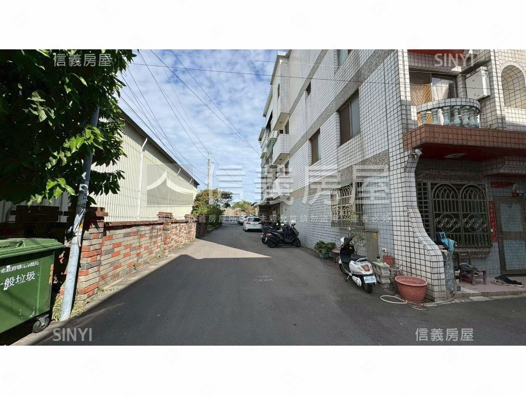 潭子低總價邊間三房透天房屋室內格局與周邊環境