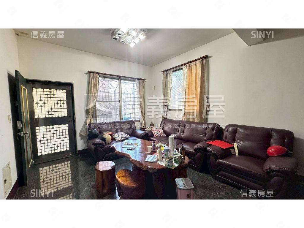 潭子低總價邊間三房透天房屋室內格局與周邊環境