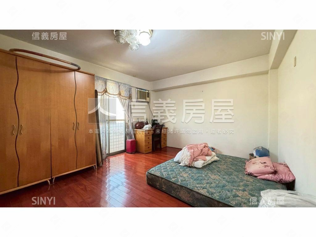 潭子低總價邊間三房透天房屋室內格局與周邊環境