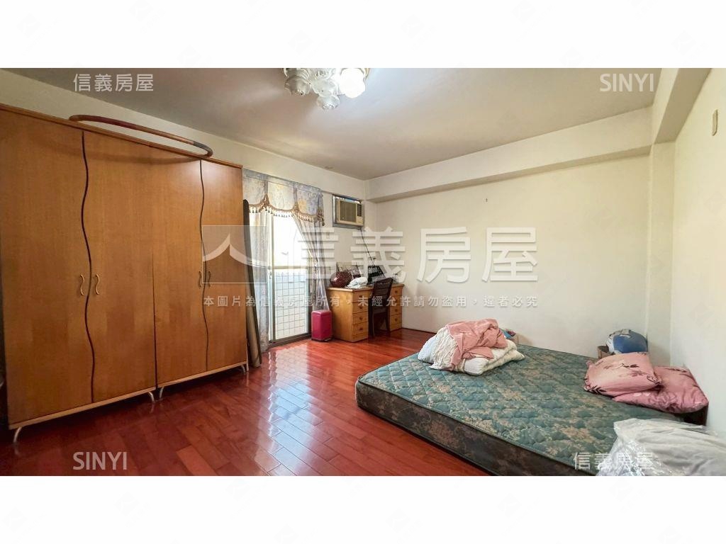 潭子低總價邊間三房透天房屋室內格局與周邊環境