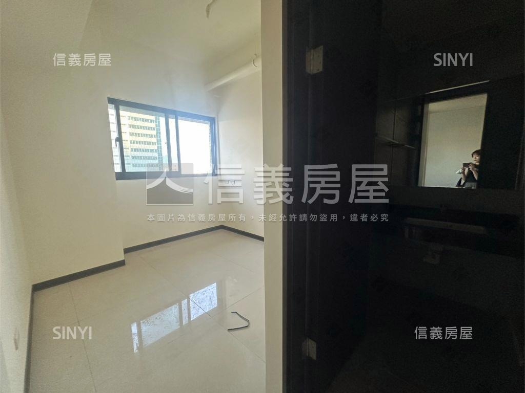 炎洲兩房１２Ｆ房屋室內格局與周邊環境