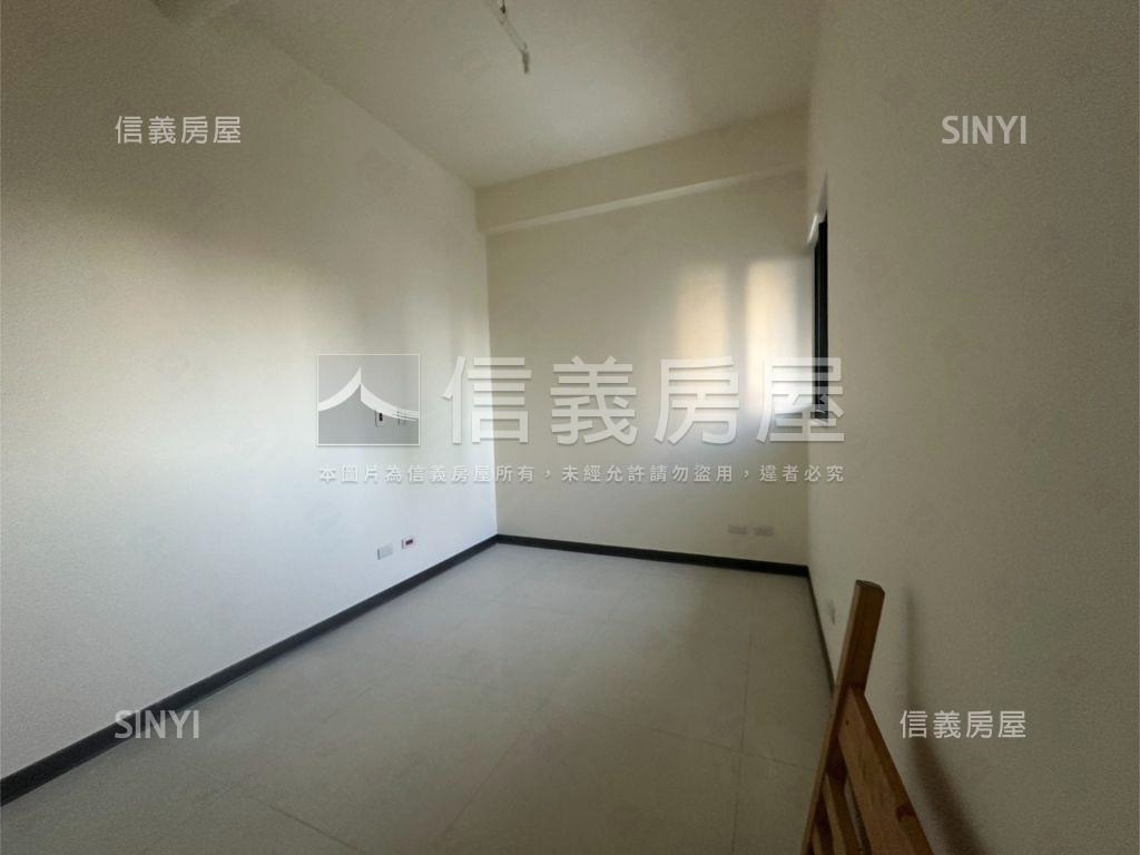 炎洲兩房１２Ｆ房屋室內格局與周邊環境