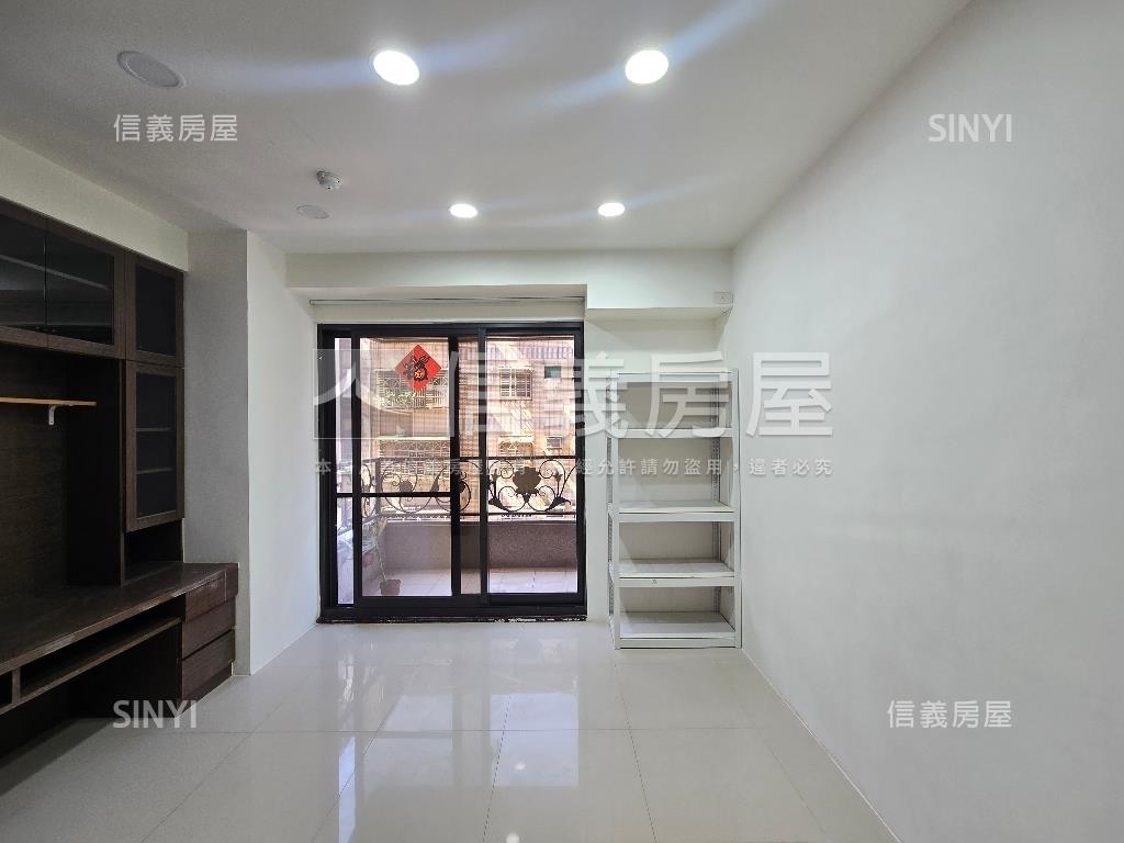 專任鼎上苑兩房邊間房屋室內格局與周邊環境