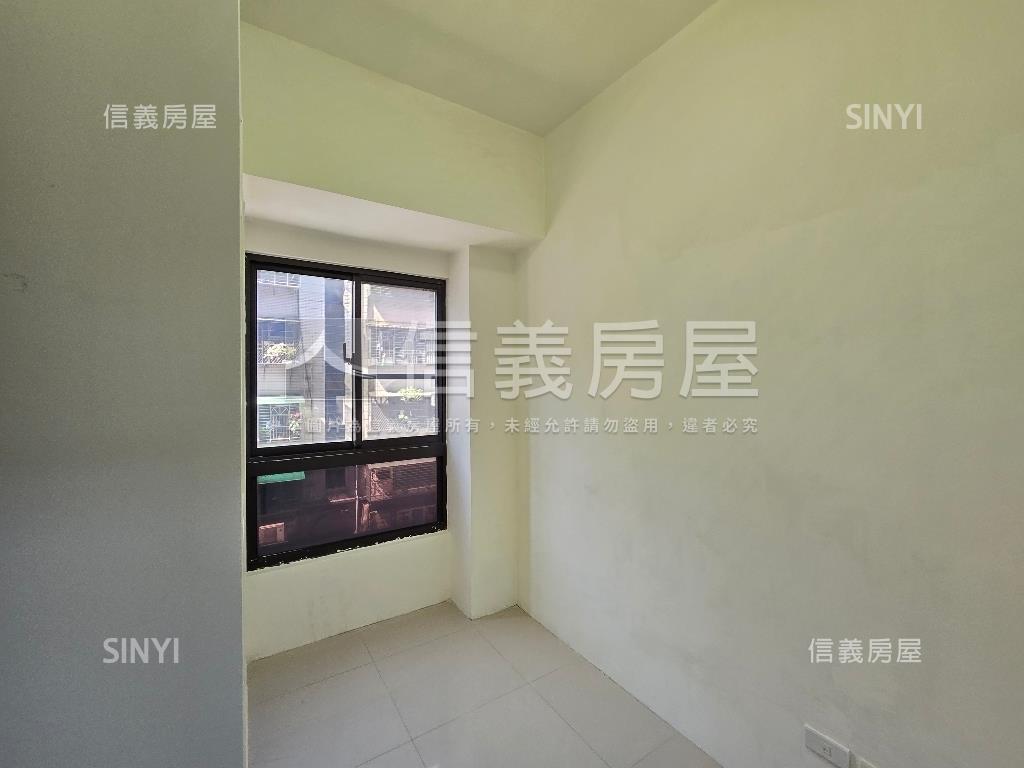 專任鼎上苑兩房邊間房屋室內格局與周邊環境