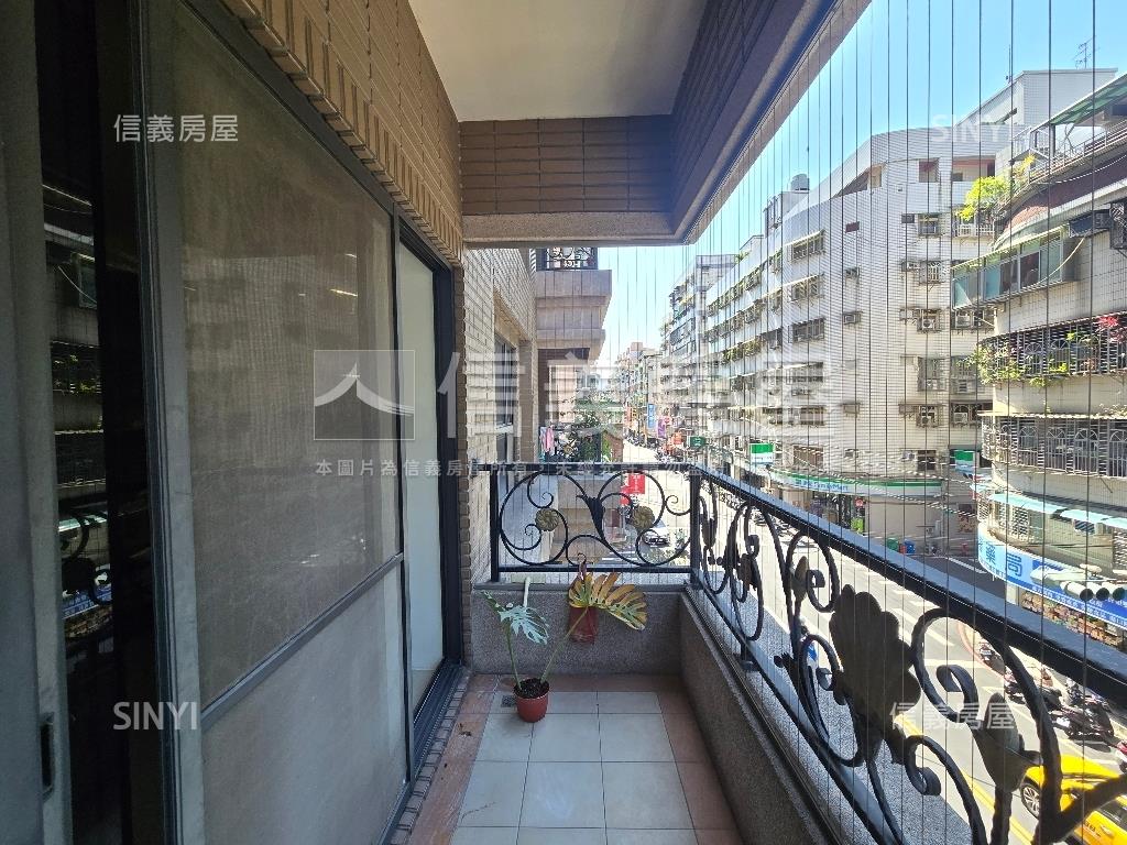 專任鼎上苑兩房邊間房屋室內格局與周邊環境